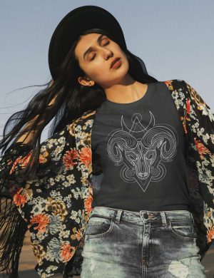 Womens Fashion fit T-Shirt The Spirit of Aries Front Model Smoke